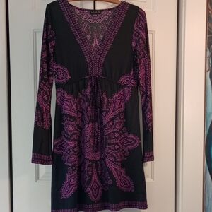 VENUS Black and Purple Long Sleeve Dress Size Medium 💎RARE FIND💎!